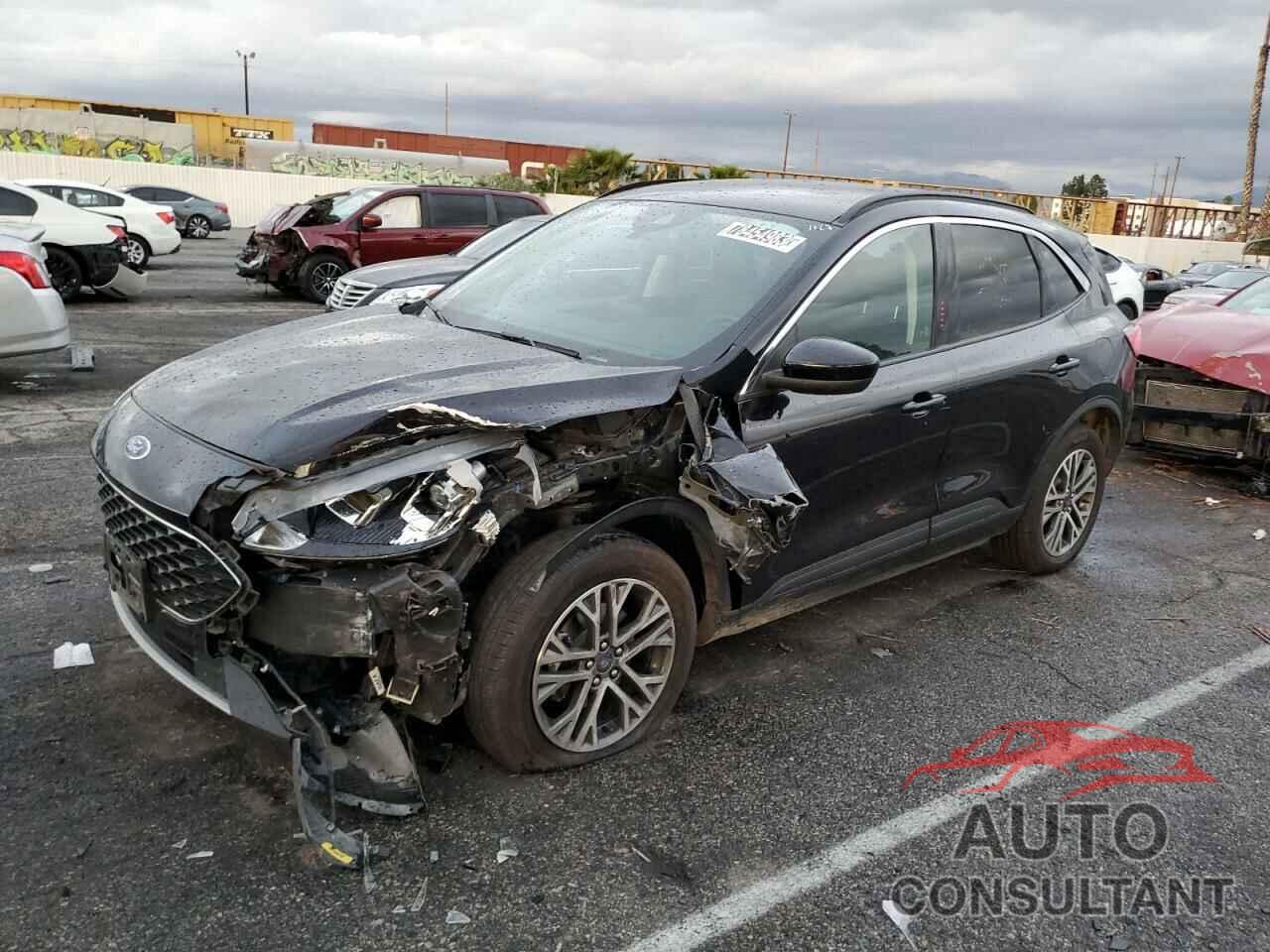FORD ESCAPE 2021 - 1FMCU9H65MUA57139