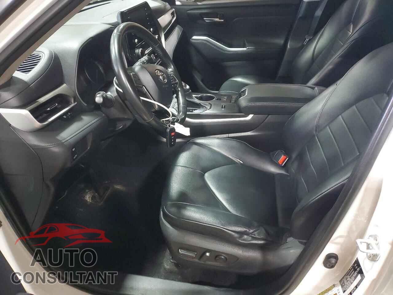 TOYOTA HIGHLANDER 2020 - 5TDGBRCH4LS509301