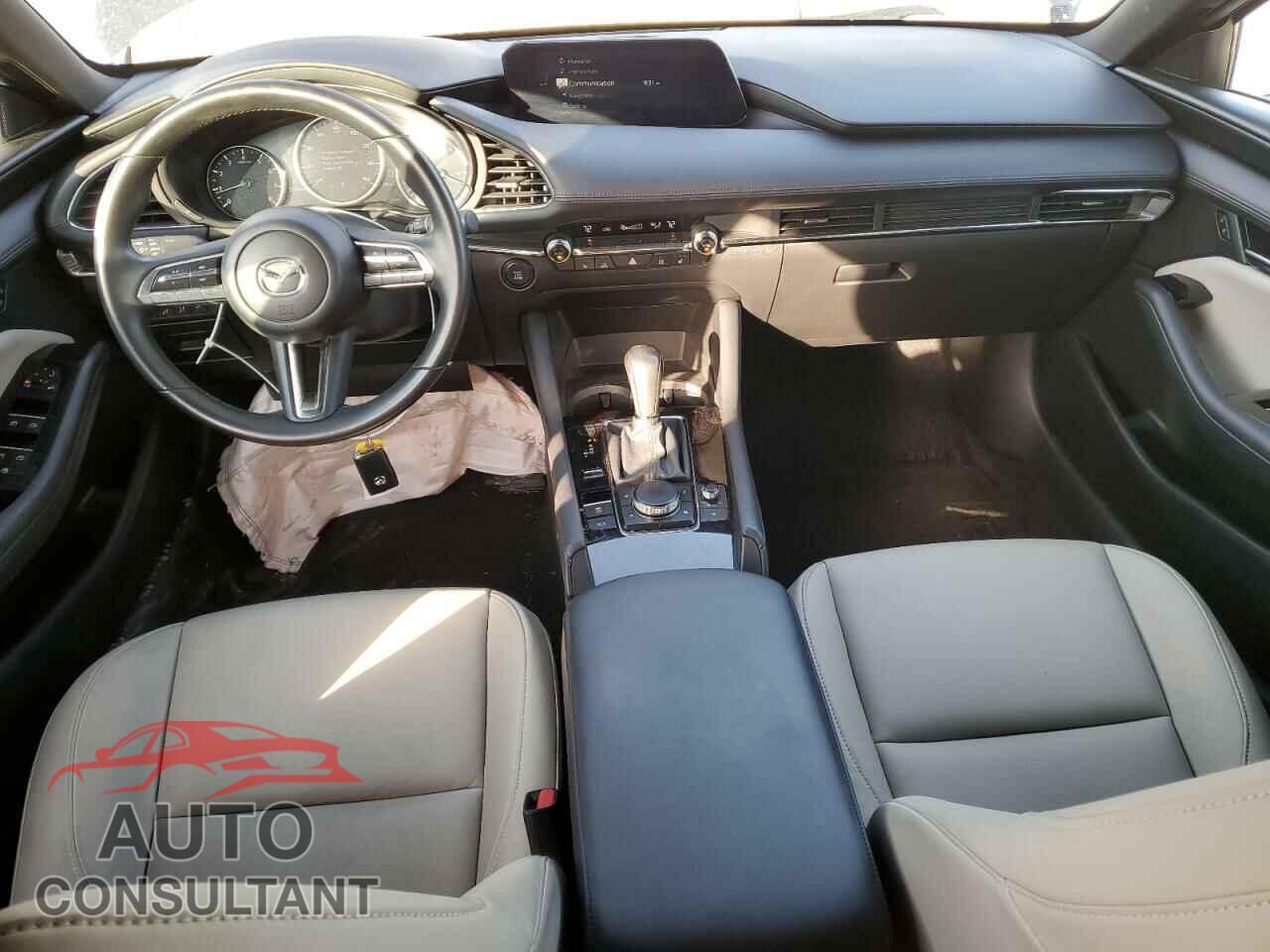 MAZDA 3 2022 - JM1BPALL8N1516186