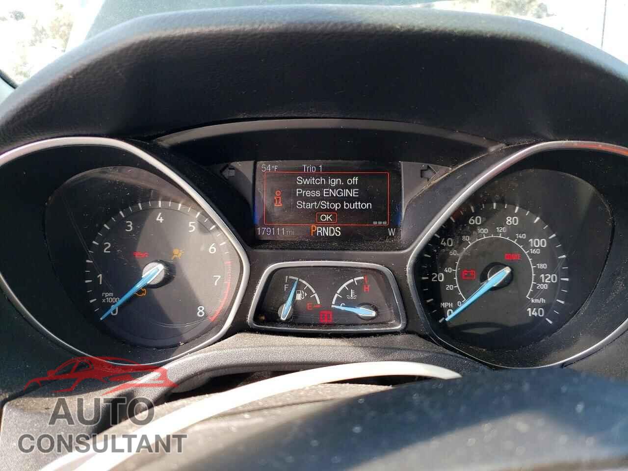 FORD FOCUS 2015 - 1FADP3J21FL363239