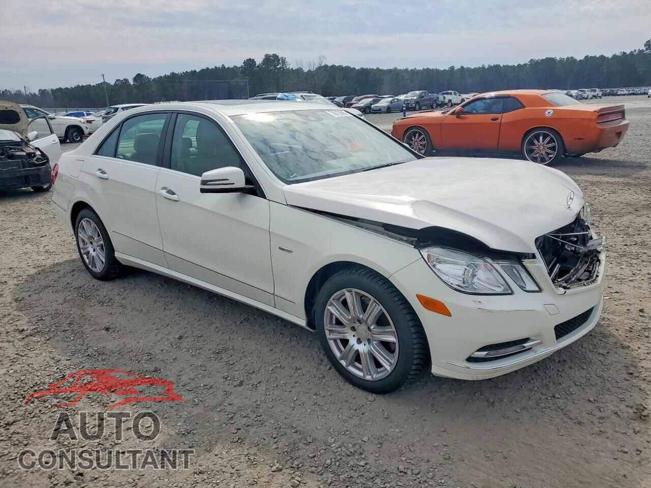 MERCEDES-BENZ E 2012 - WDDHF5KB1CA562569