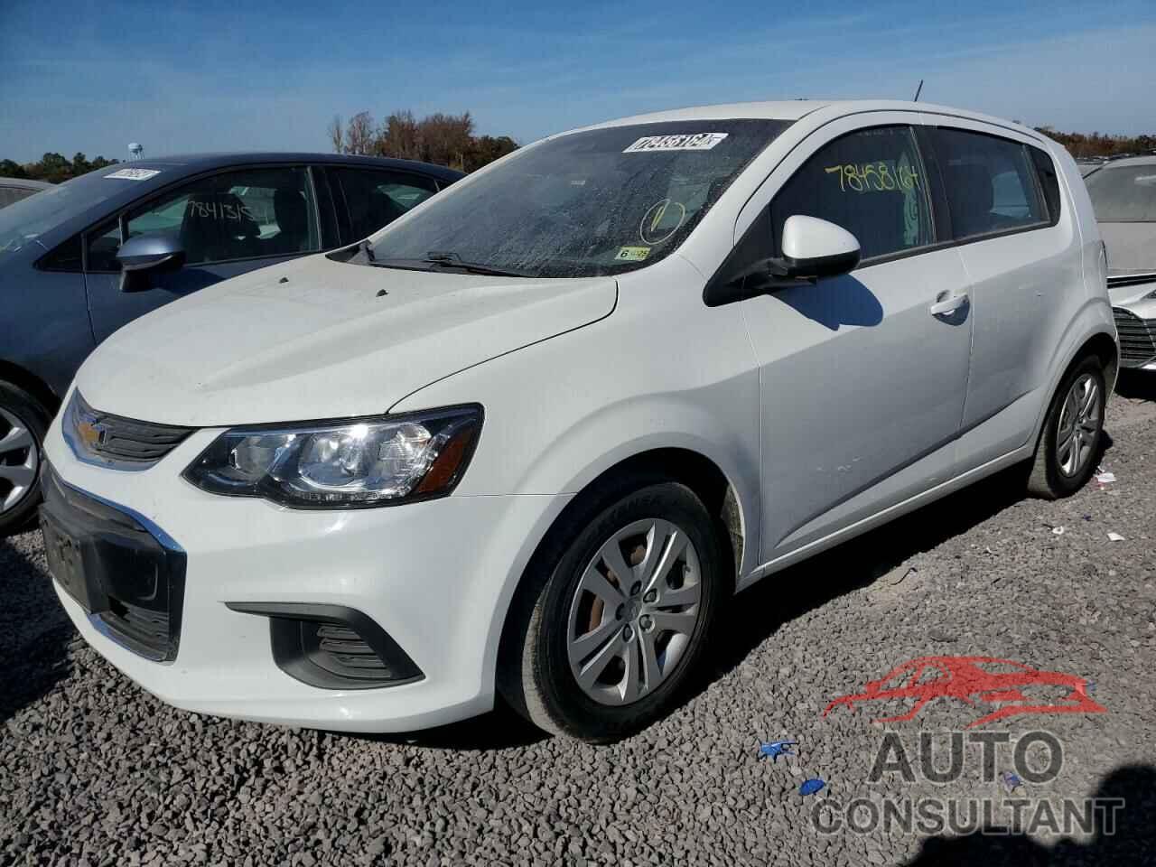 CHEVROLET SONIC 2019 - 1G1JG6SB7K4124711