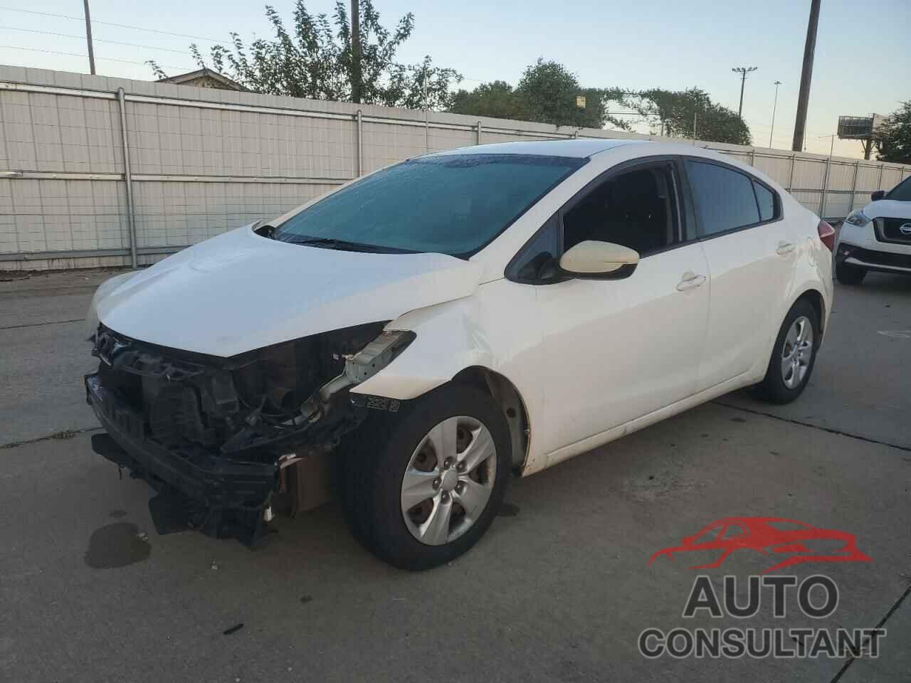 KIA FORTE 2016 - KNAFK4A68G5607126