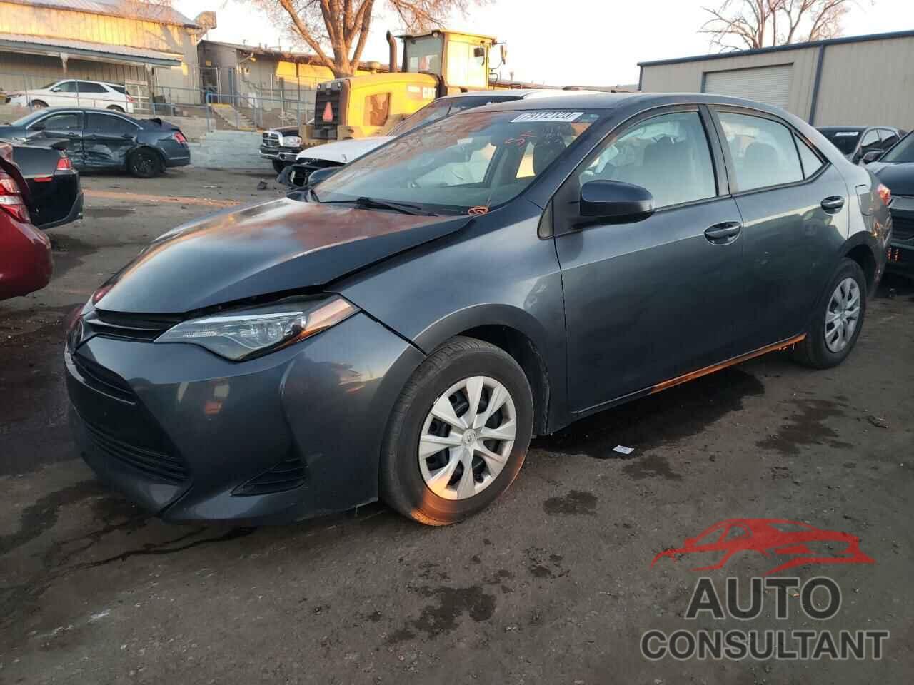 TOYOTA COROLLA 2018 - 5YFBPRHE8JP800285