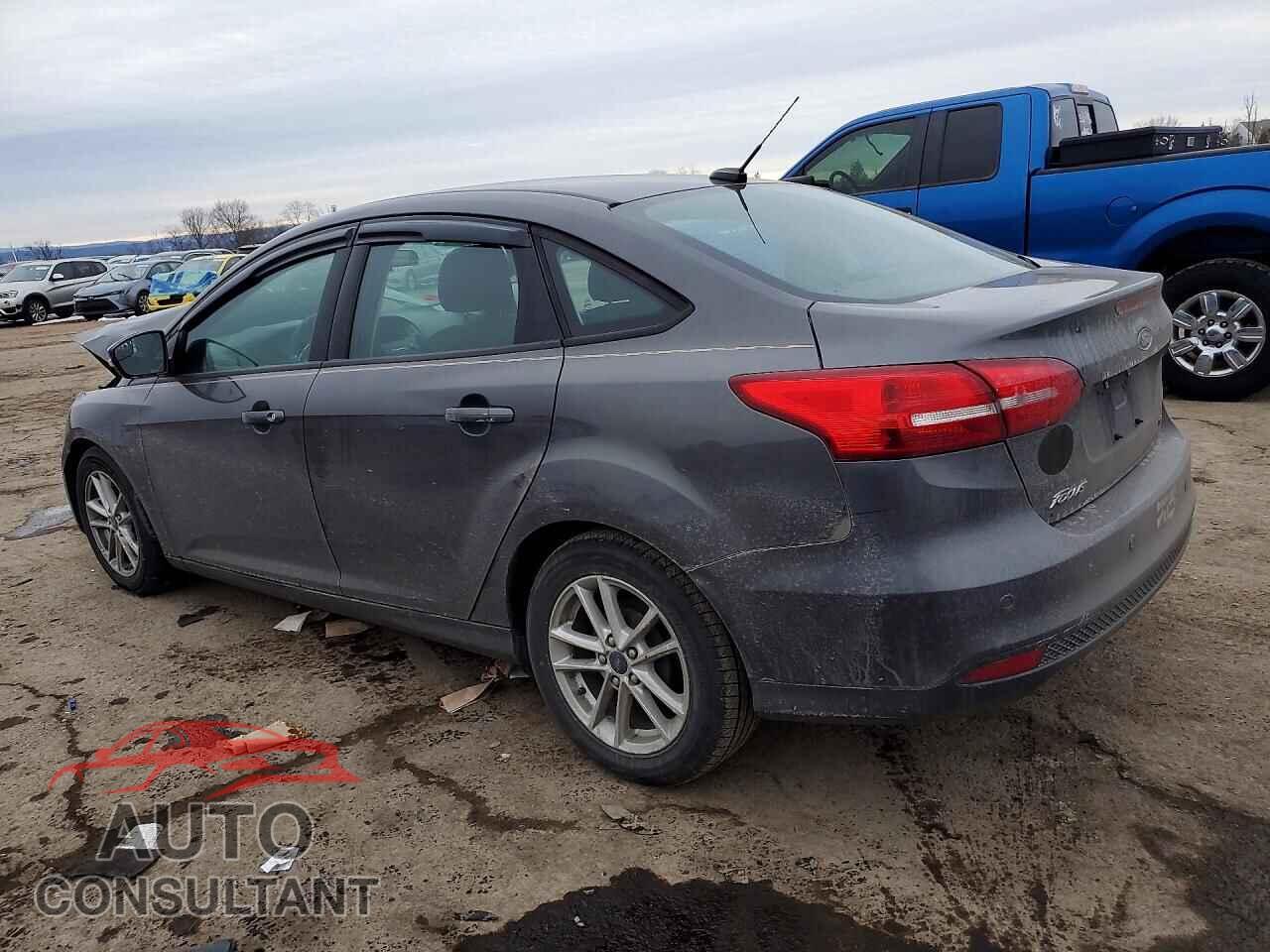 FORD FOCUS 2015 - 1FADP3F23FL372002
