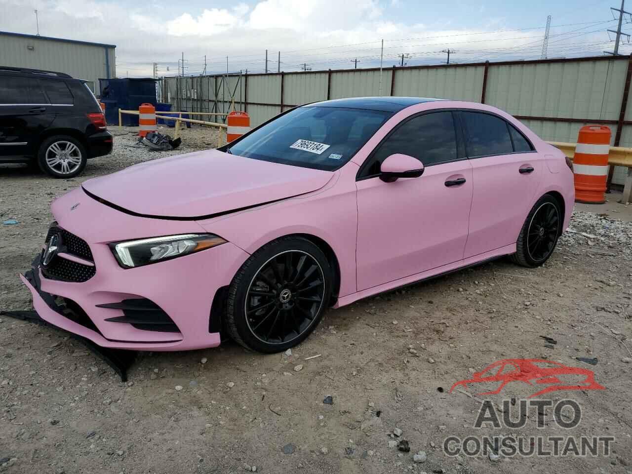 MERCEDES-BENZ A-CLASS 2022 - W1K3G4FB1NJ361902