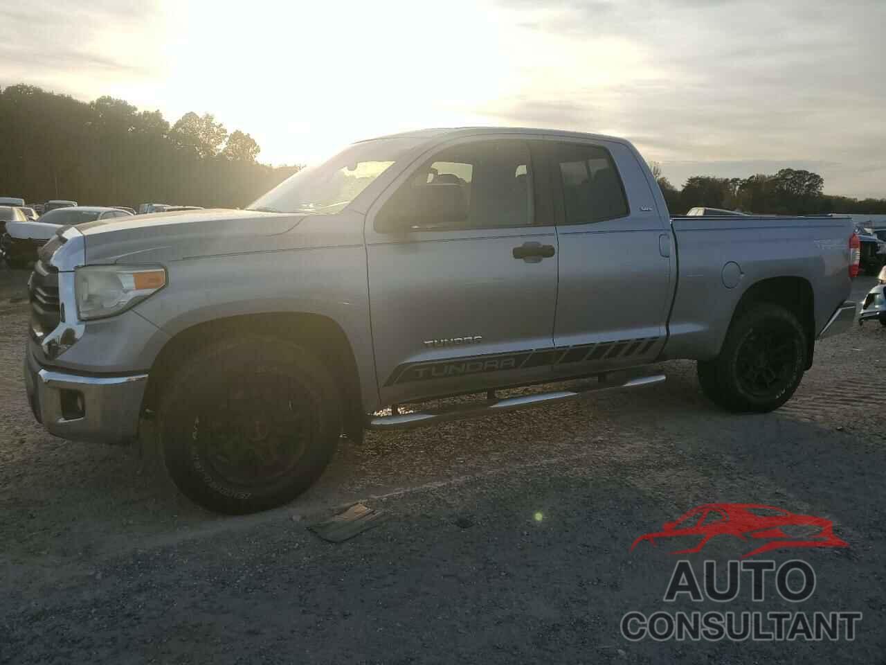 TOYOTA TUNDRA 2015 - 5TFRM5F13FX087983