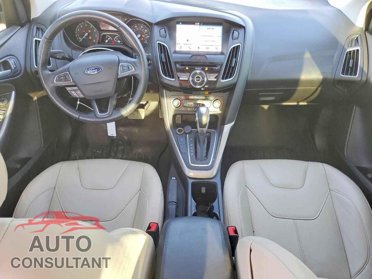 FORD FOCUS 2017 - 1FADP3J29HL238623