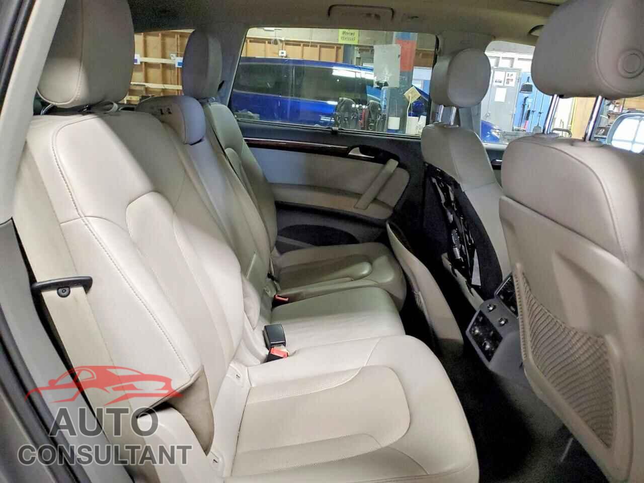 AUDI Q7 2012 - WA1VMAFE0CD007332