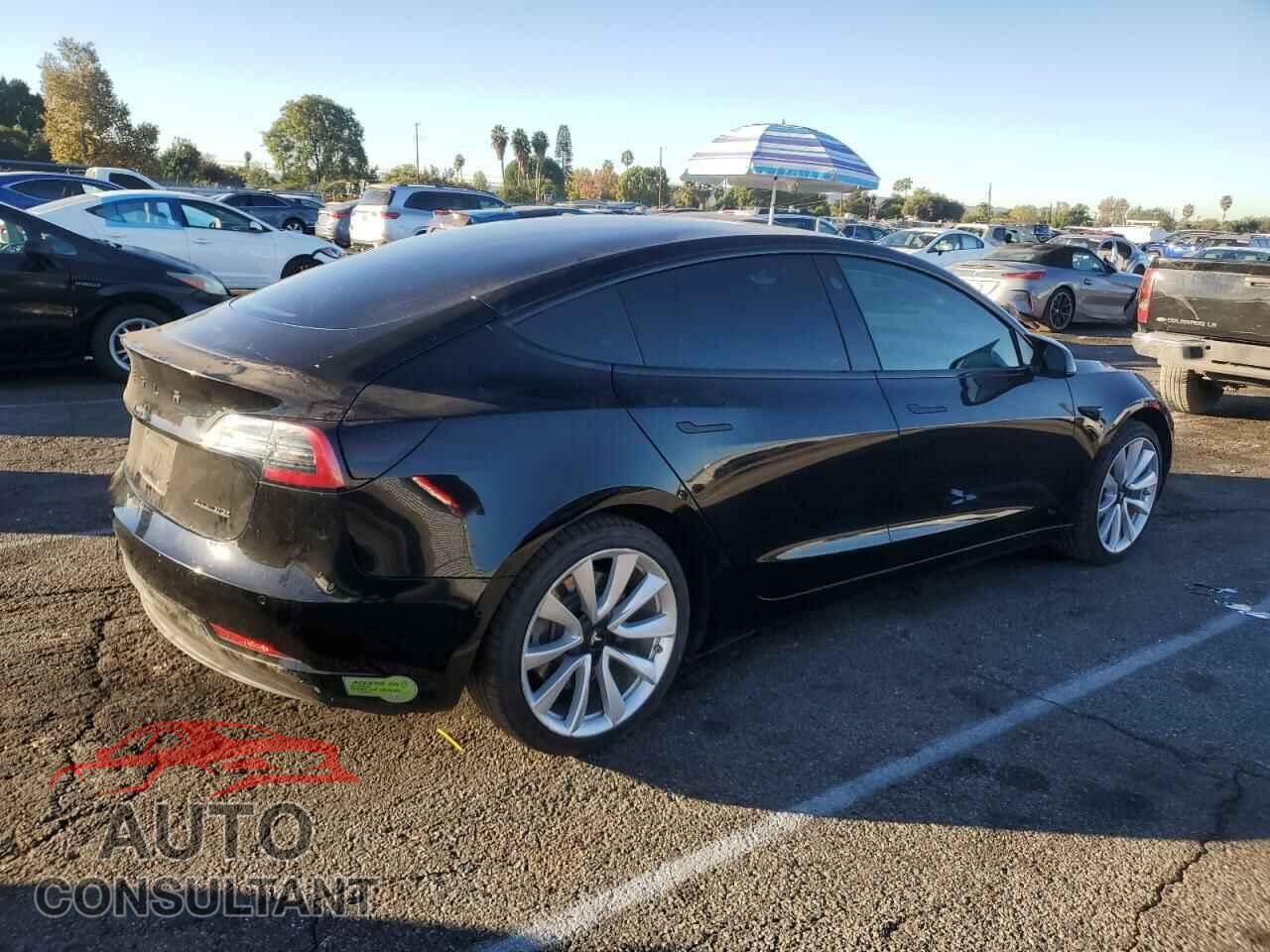 TESLA MODEL 3 2018 - 5YJ3E1EB5JF127764