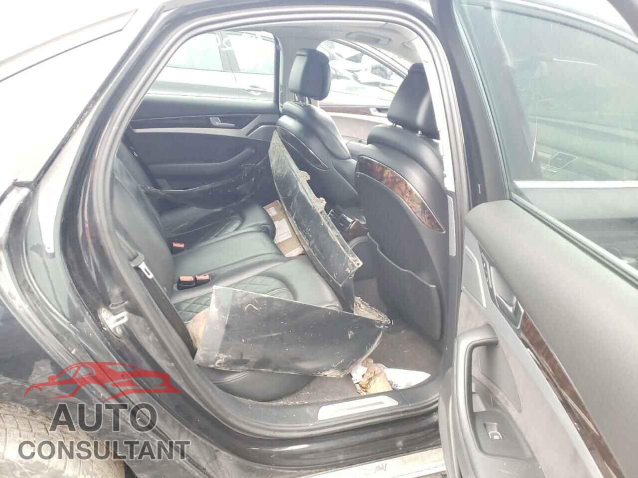 AUDI A8 2011 - WAUCVAFD7BN024216