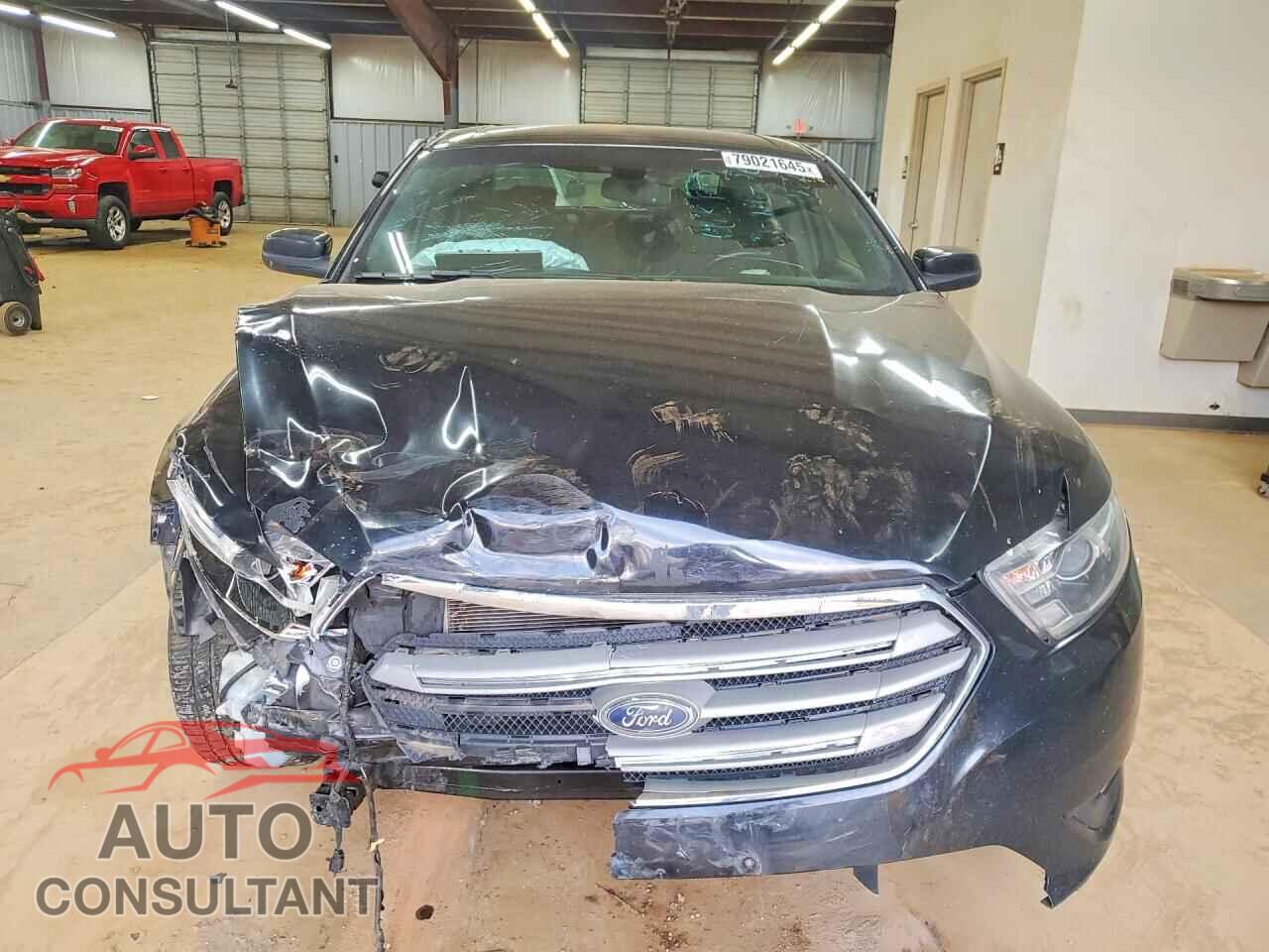 FORD TAURUS 2017 - 1FAHP2E85HG126209