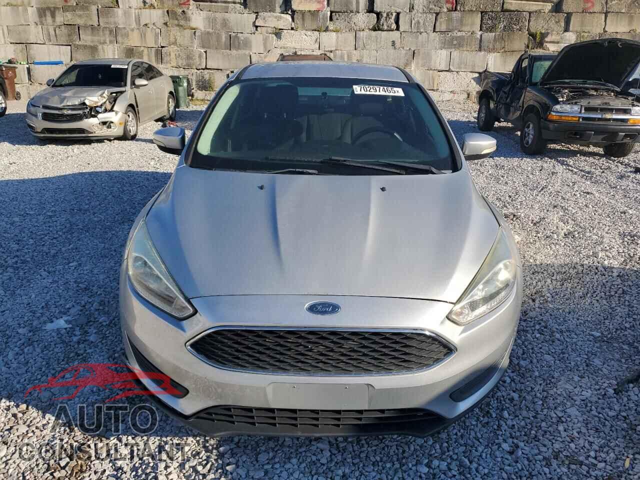 FORD FOCUS 2015 - 1FADP3F25FL201624