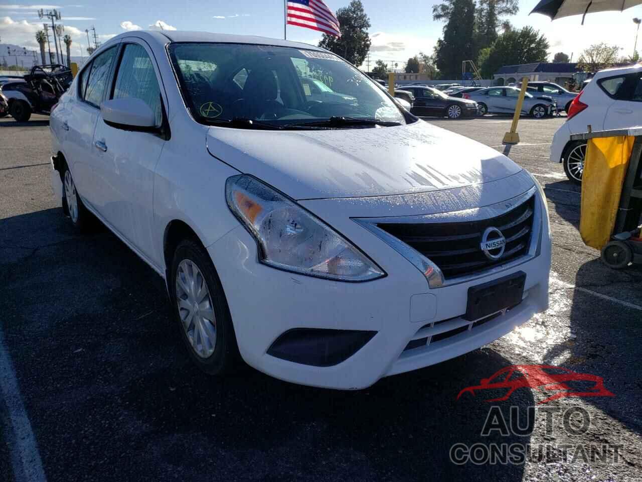 NISSAN VERSA 2016 - 3N1CN7APXGL861575