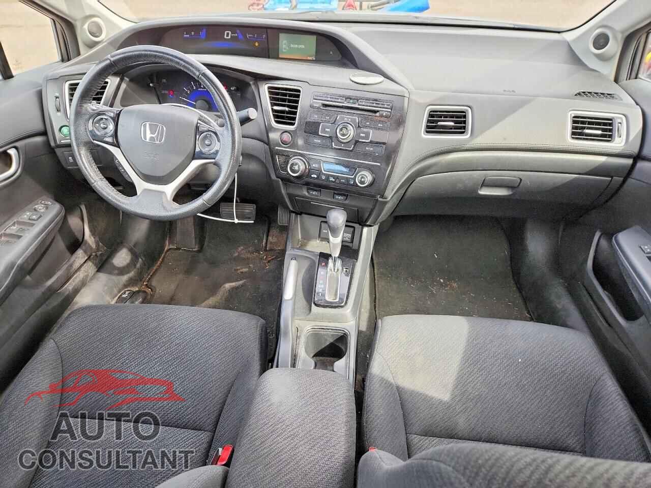 HONDA CIVIC 2013 - 2HGFB2F54DH032620