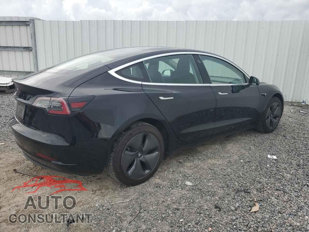 TESLA MODEL 3 2019 - 5YJ3E1EAXKF410587