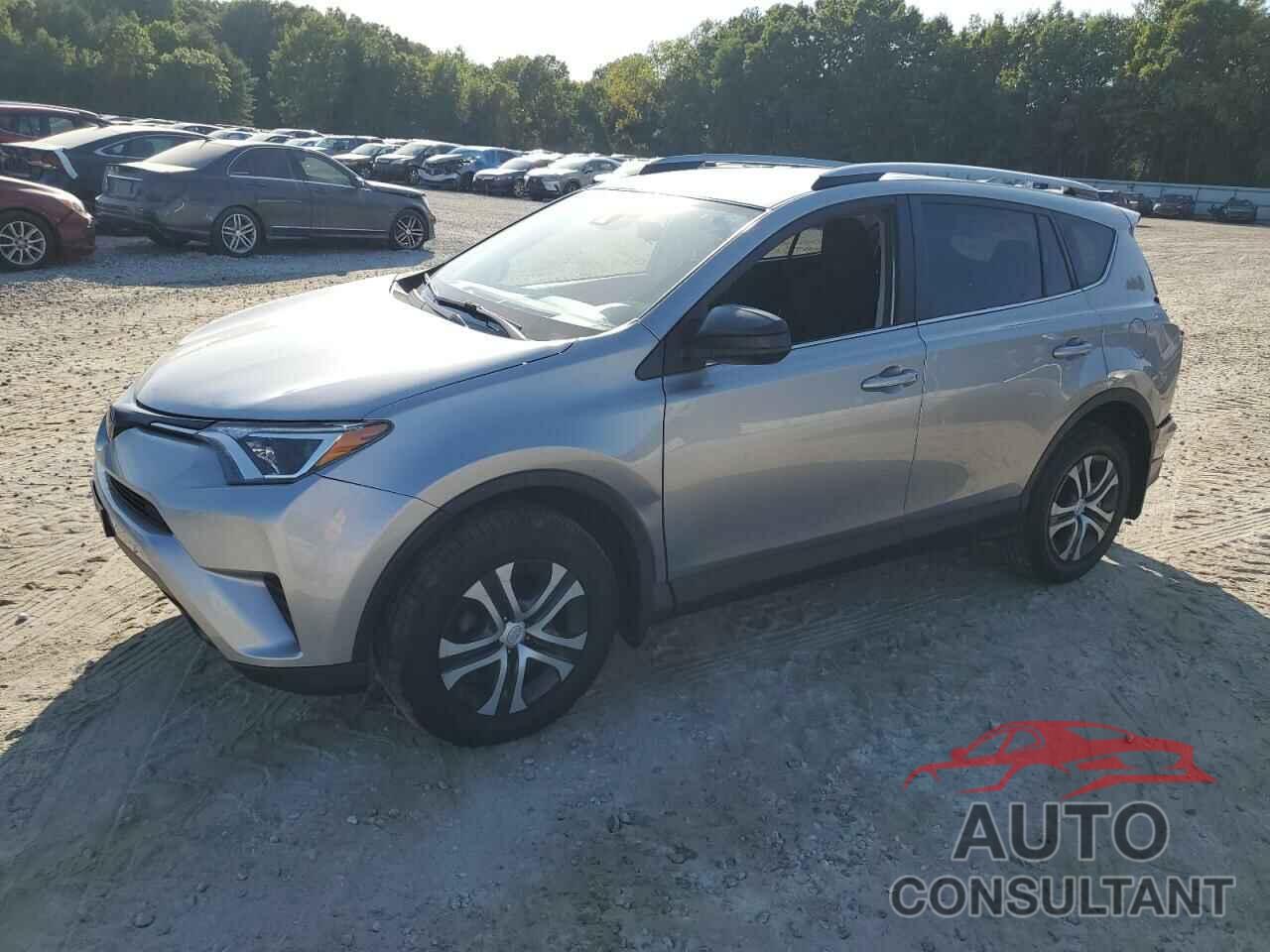 TOYOTA RAV4 2018 - JTMBFREV5JD243586