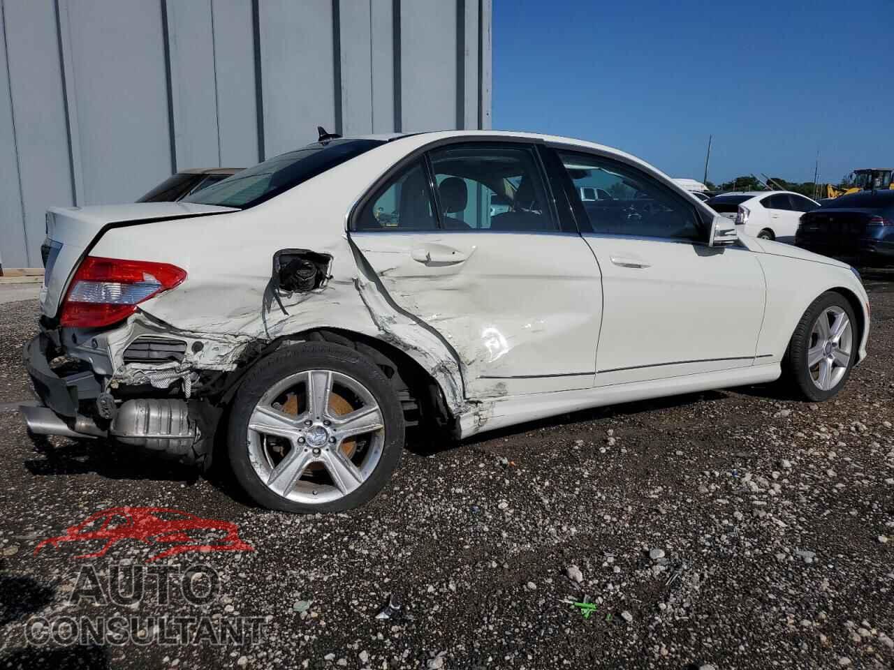 MERCEDES-BENZ C-CLASS 2011 - WDDGF5EB4BA510231