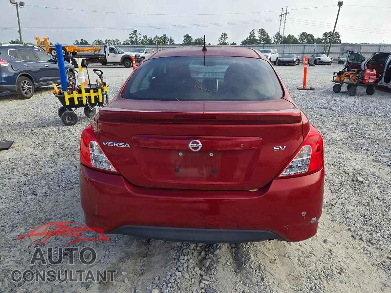 NISSAN VERSA 2017 - 3N1CN7AP1HL830815