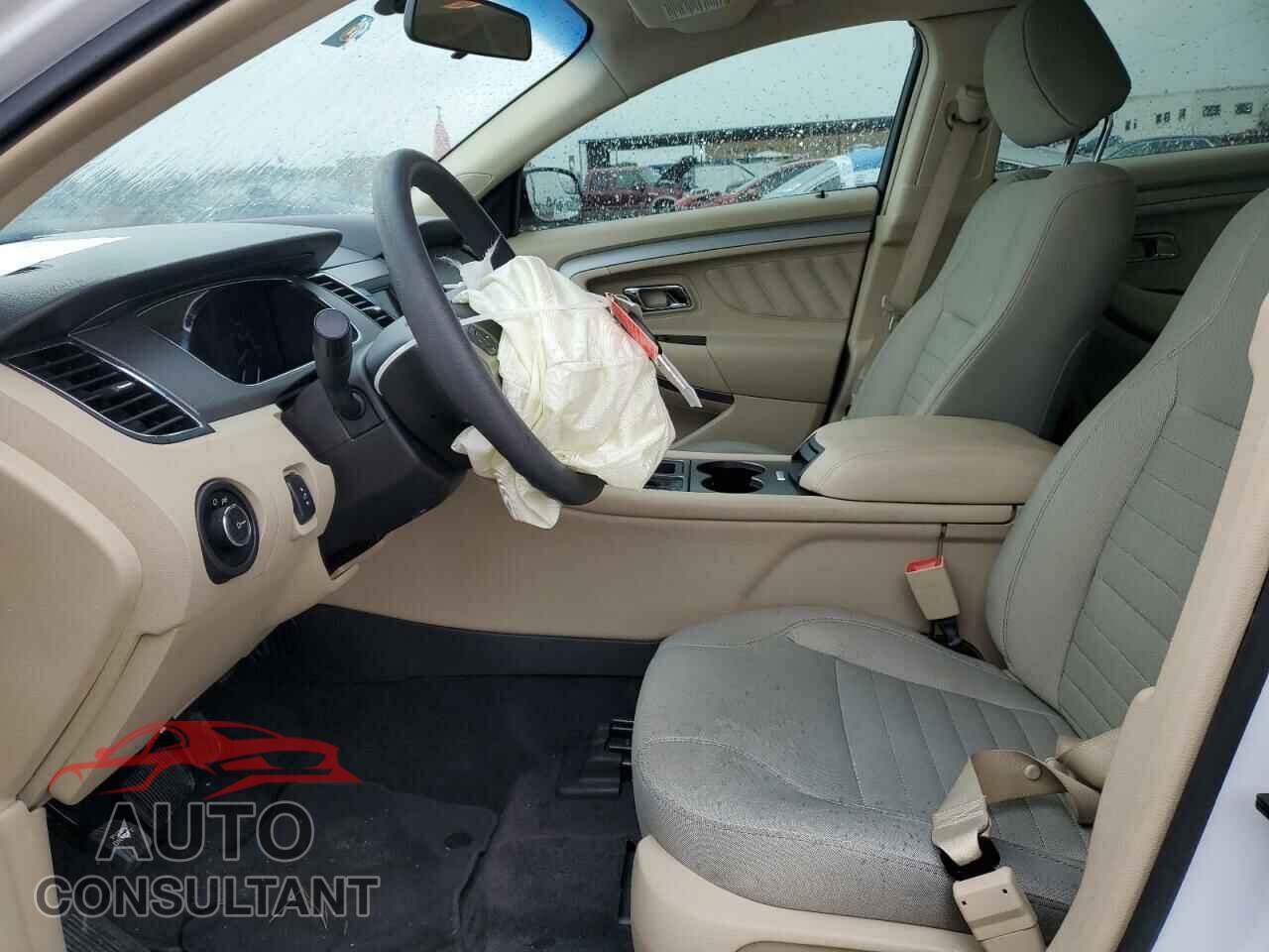 FORD TAURUS 2017 - 1FAHP2D87HG143207