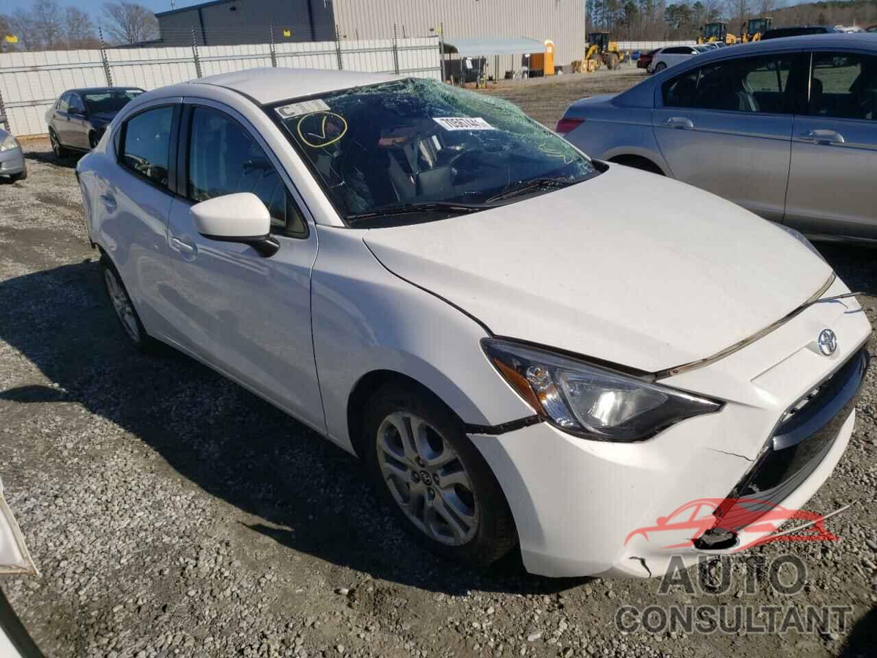 TOYOTA YARIS 2017 - 3MYDLBYV0HY151802