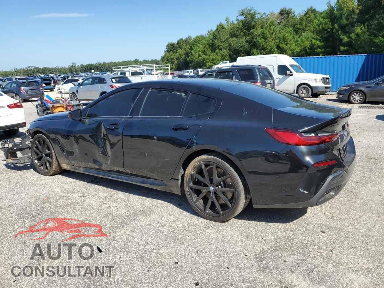 BMW 8 SERIES 2024 - WBAGV2C07RCN75227