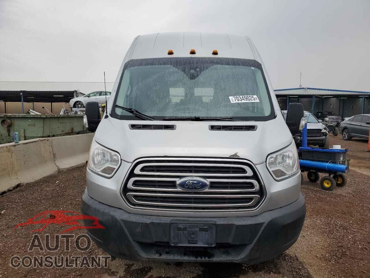 FORD TRANSIT 2019 - 1FBVU4XG7KKB23973