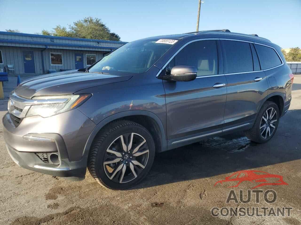 HONDA PILOT 2019 - 5FNYF6H01KB072984