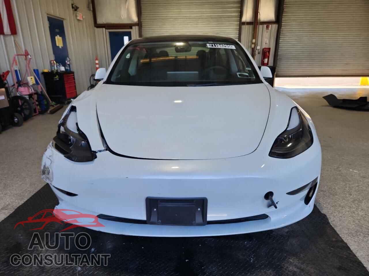 TESLA MODEL 3 2023 - 5YJ3E1EA9PF490195