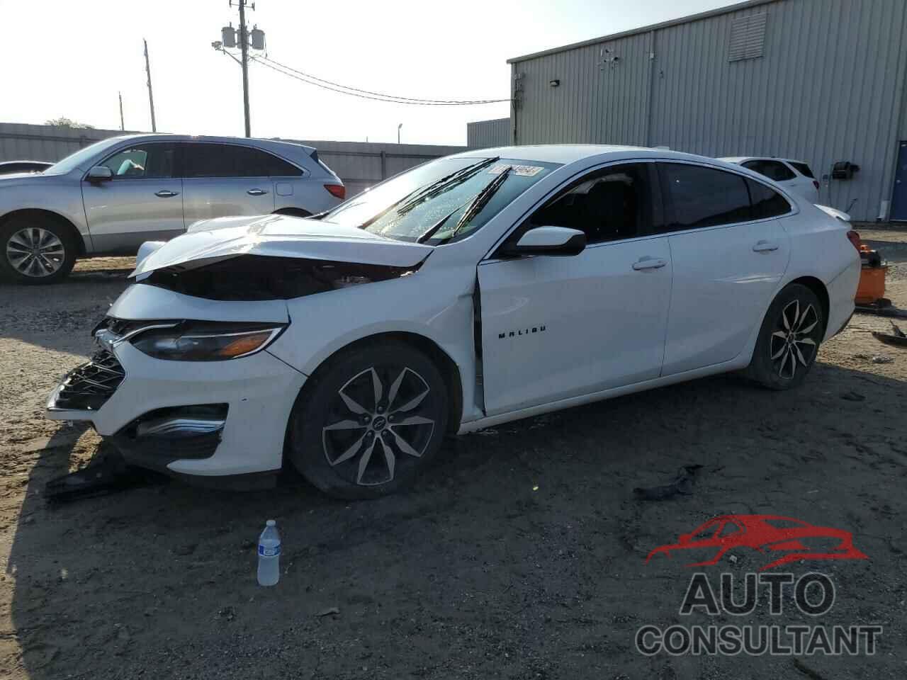 CHEVROLET MALIBU 2020 - 1G1ZG5STXLF063365