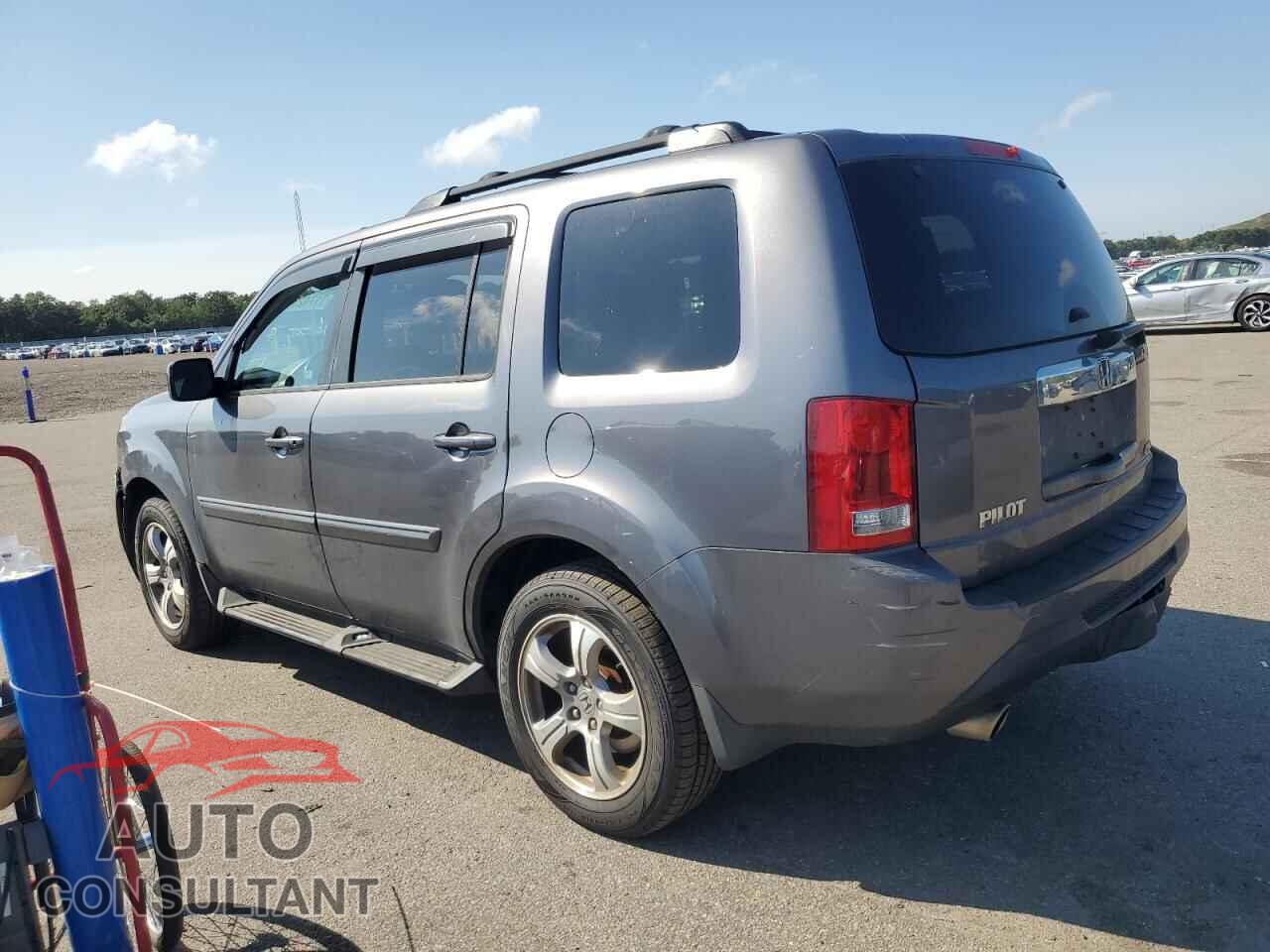 HONDA PILOT 2014 - 5FNYF4H73EB003655