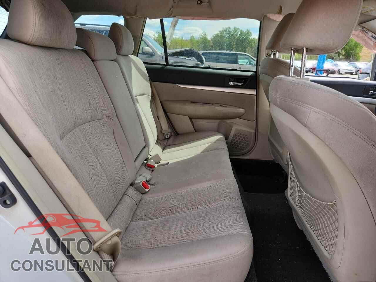 SUBARU OUTBACK 2013 - 4S4BRCCC8D3304747