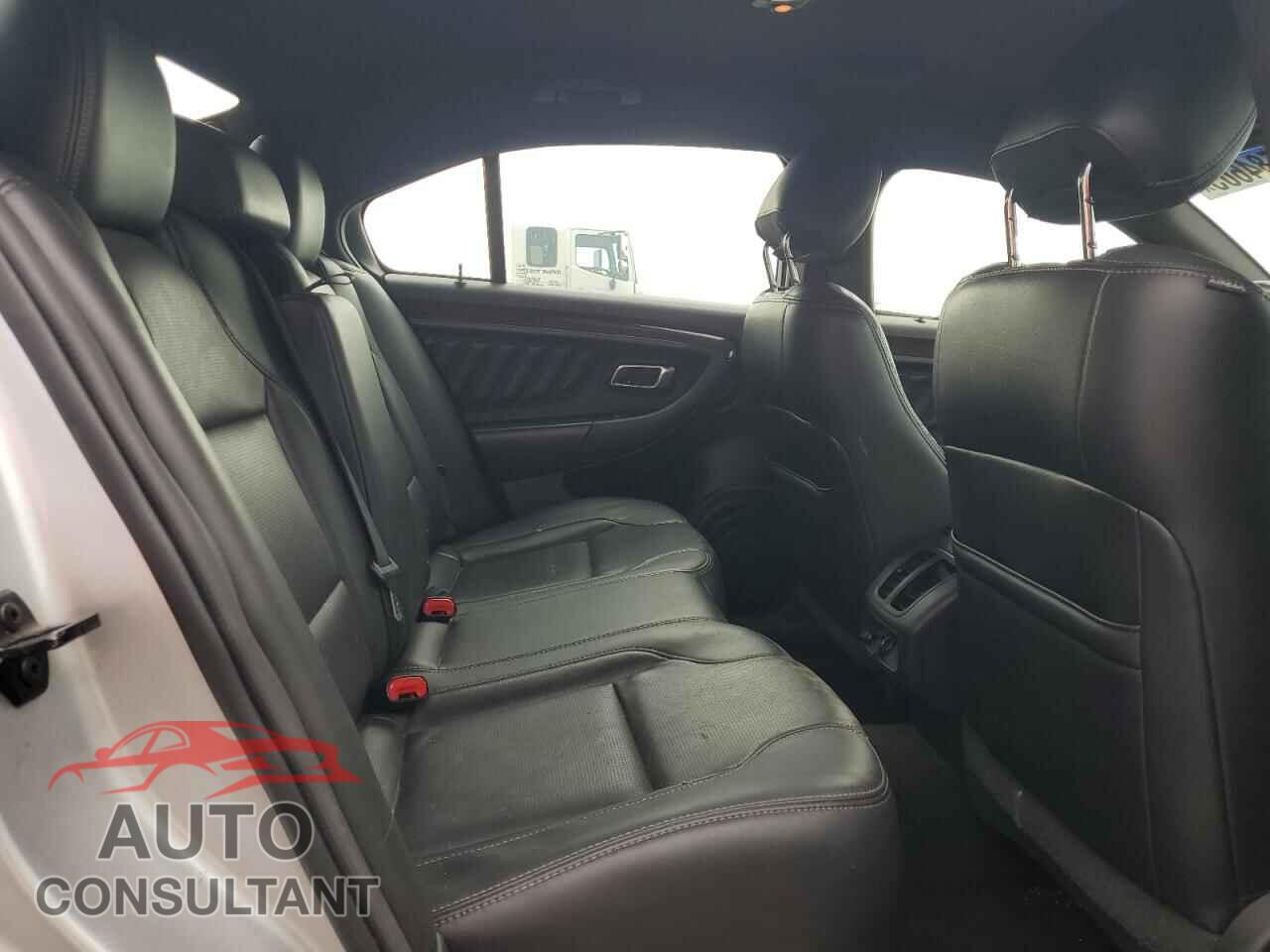 FORD TAURUS 2013 - 1FAHP2F83DG122927