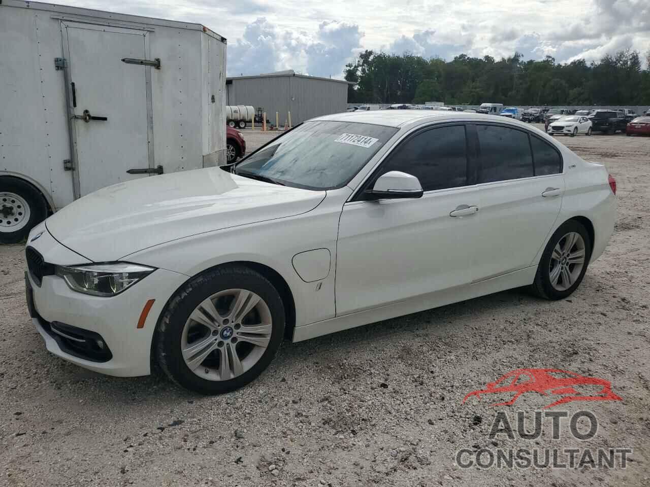 BMW 3 SERIES 2018 - WBA8E1C53JA762569