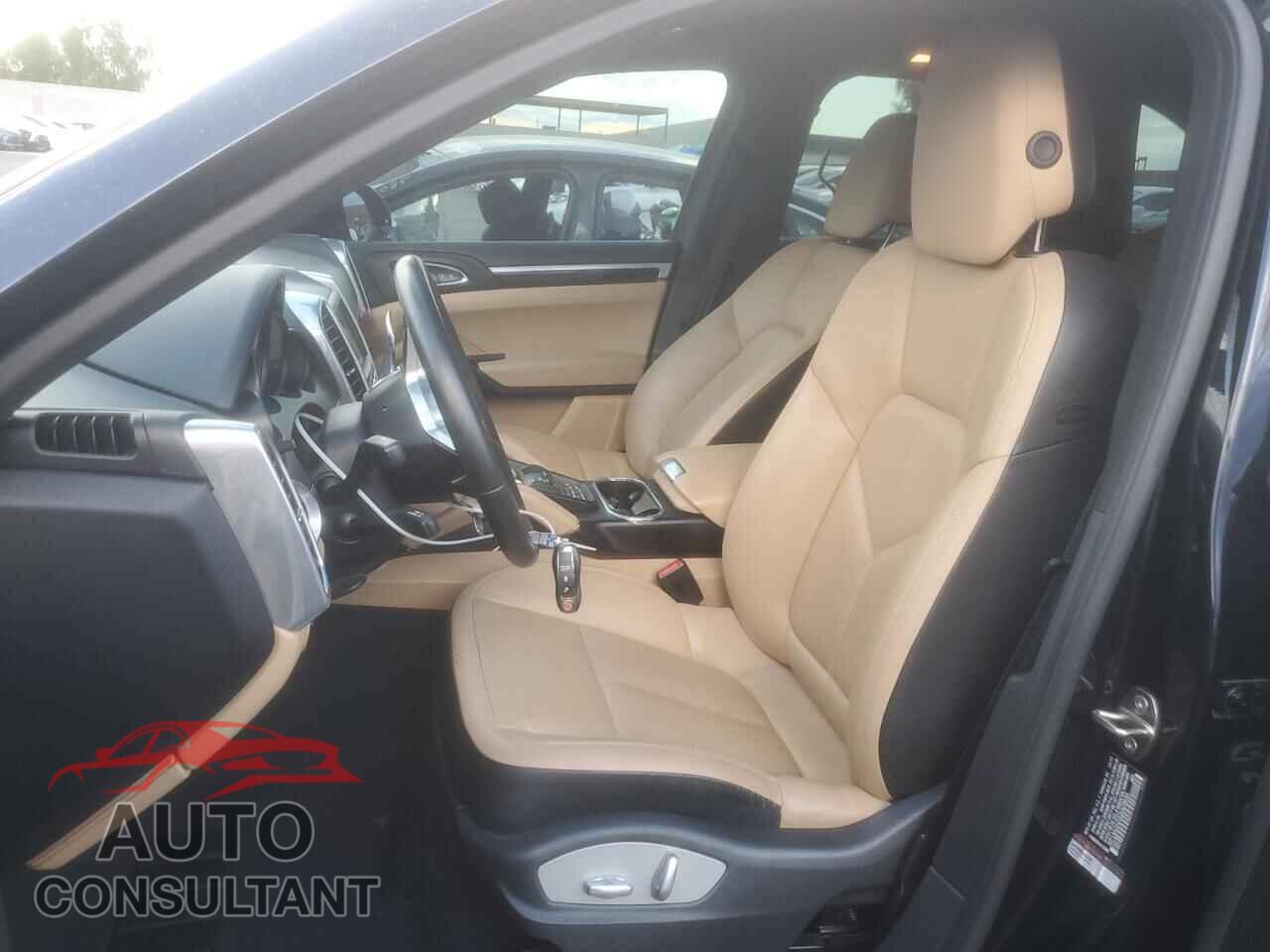 PORSCHE CAYENNE 2016 - WP1AA2A20GKA09694