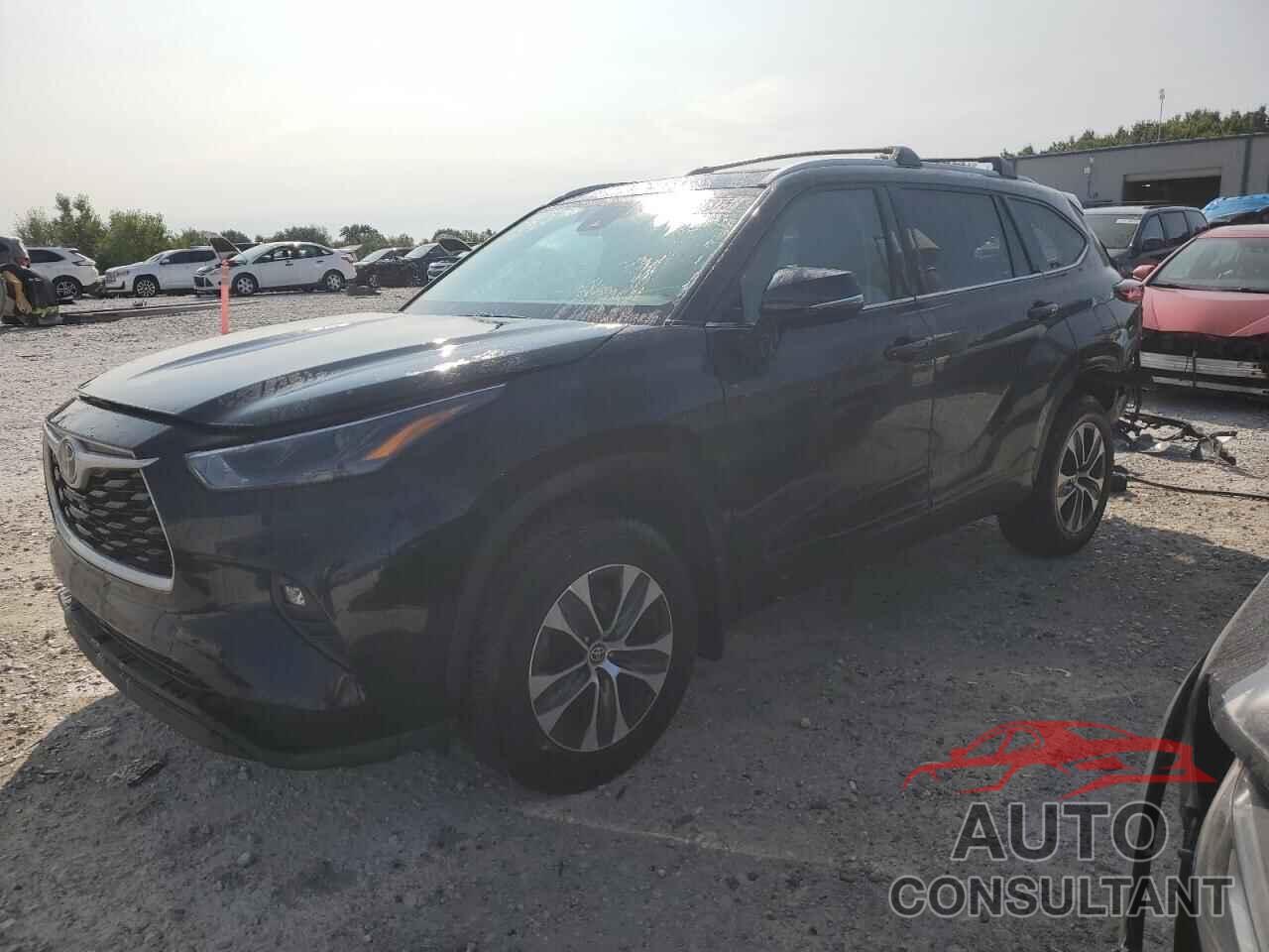TOYOTA HIGHLANDER 2022 - 5TDGZRBH2NS226749
