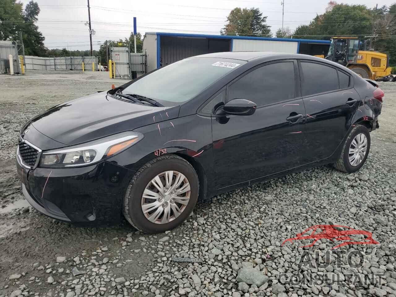KIA FORTE 2018 - 3KPFK4A73JE271215