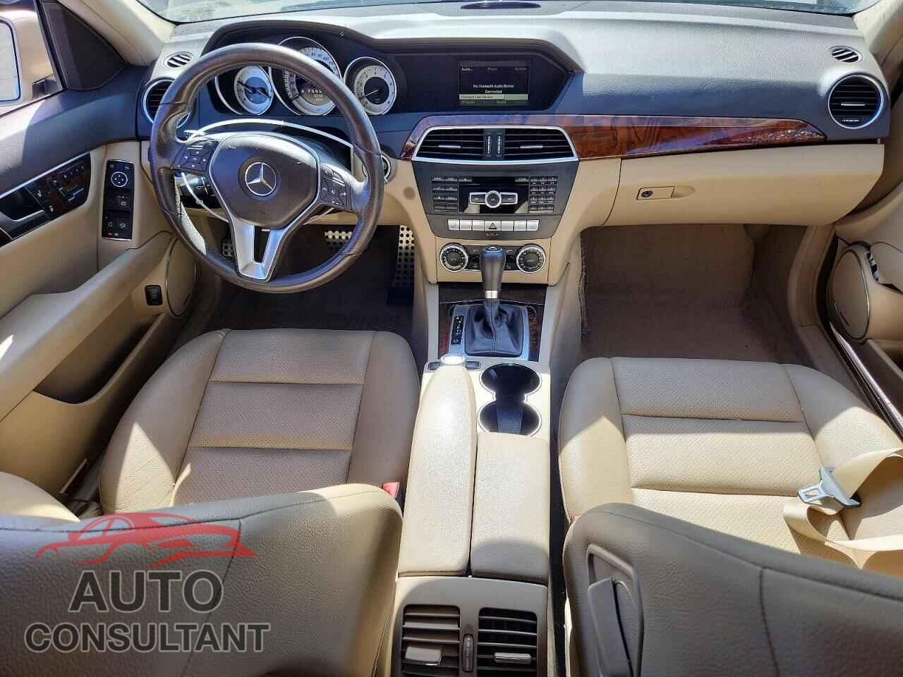 MERCEDES-BENZ C-CLASS 2012 - WDDGF8BB6CF863189