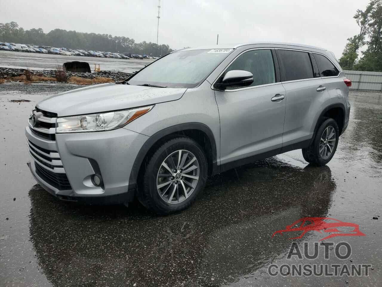 TOYOTA HIGHLANDER 2019 - 5TDKZRFH7KS356011