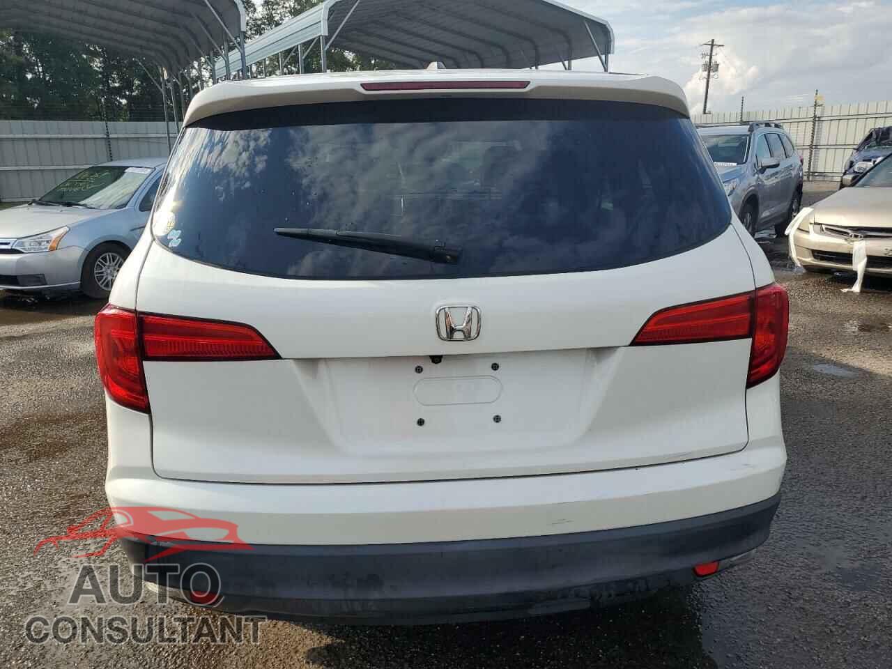 HONDA PILOT 2017 - 5FNYF5H69HB042767