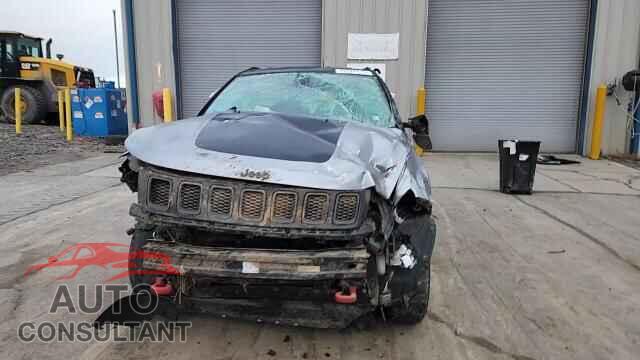 JEEP COMPASS 2017 - 3C4NJDDB5HT624073