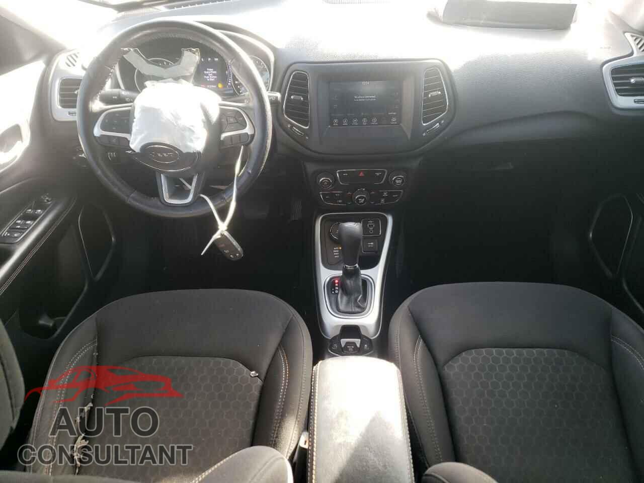 JEEP COMPASS 2019 - 3C4NJDAB9KT849169
