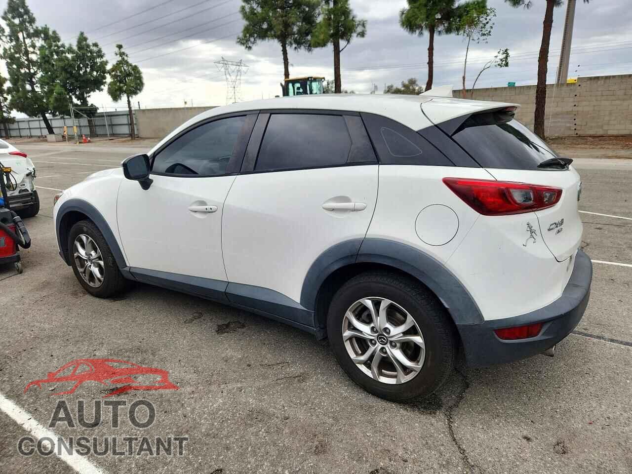 MAZDA CX-3 2016 - JM1DKFC71G0138650