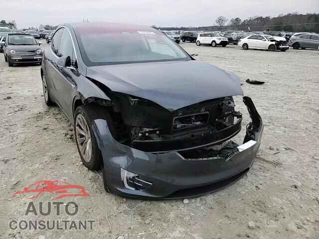 TESLA MODEL X 2017 - 5YJXCBE21HF035574