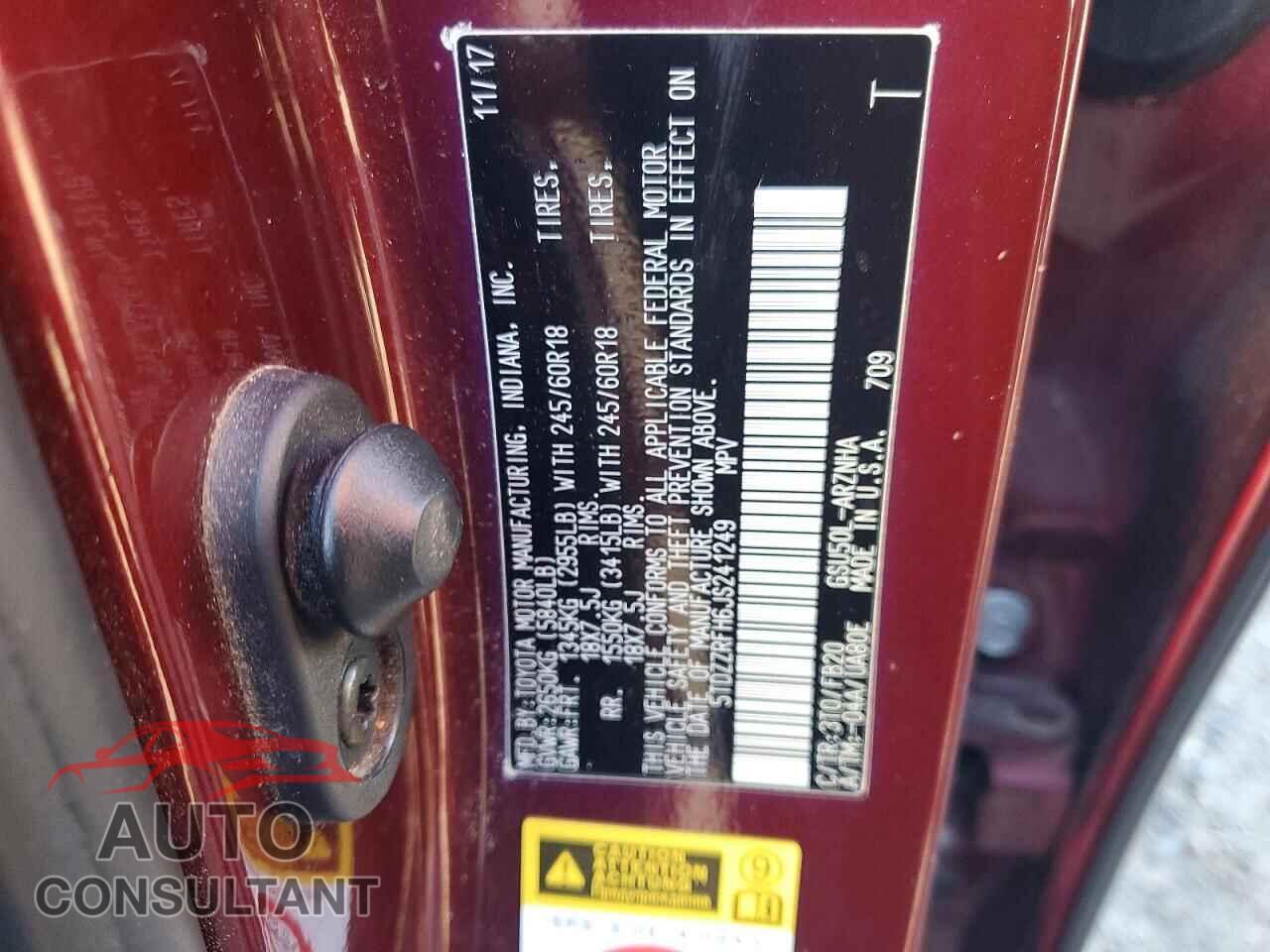TOYOTA HIGHLANDER 2018 - 5TDZZRFH6JS241249