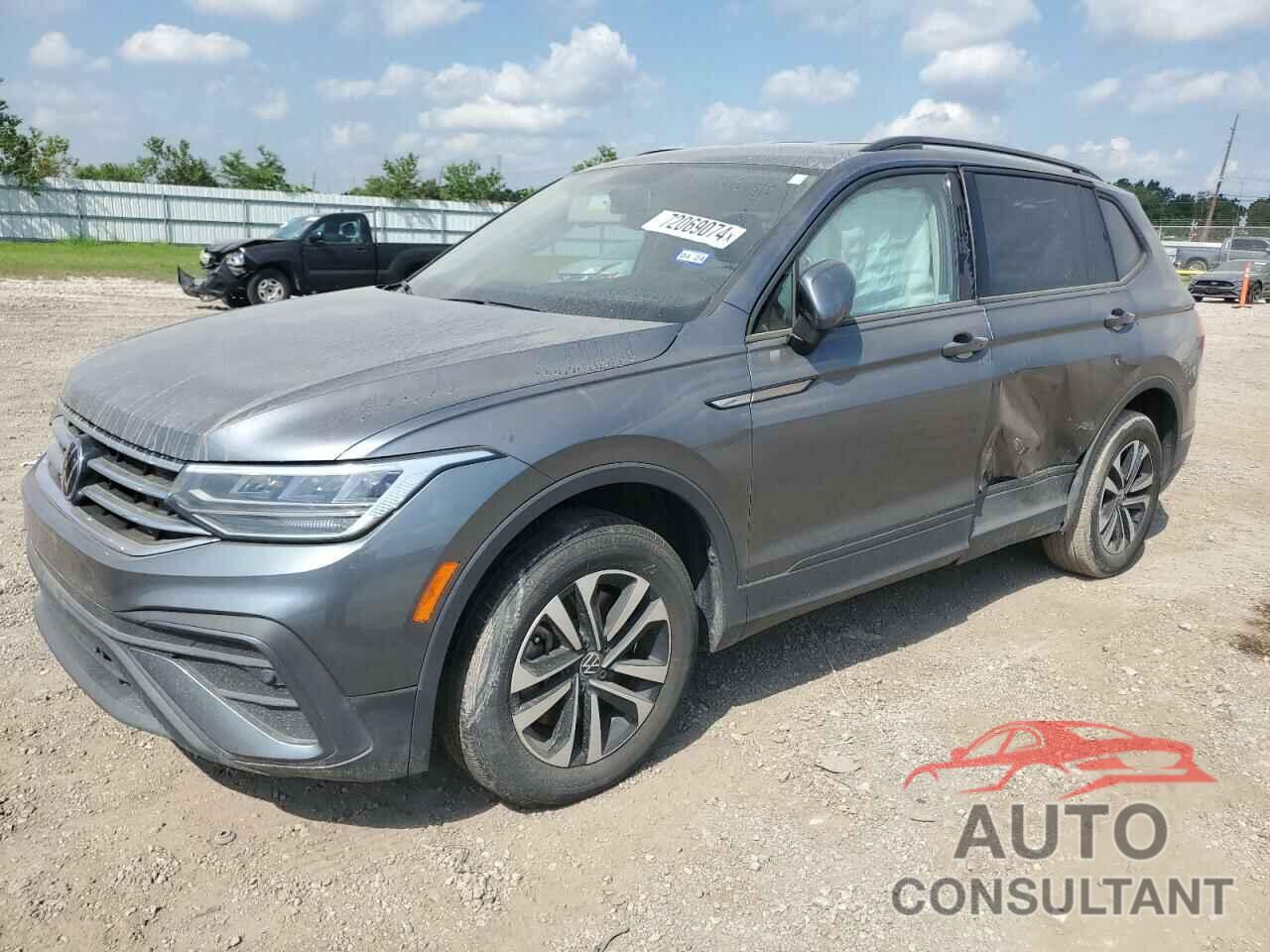 VOLKSWAGEN TIGUAN 2022 - 3VV1B7AX4NM077317