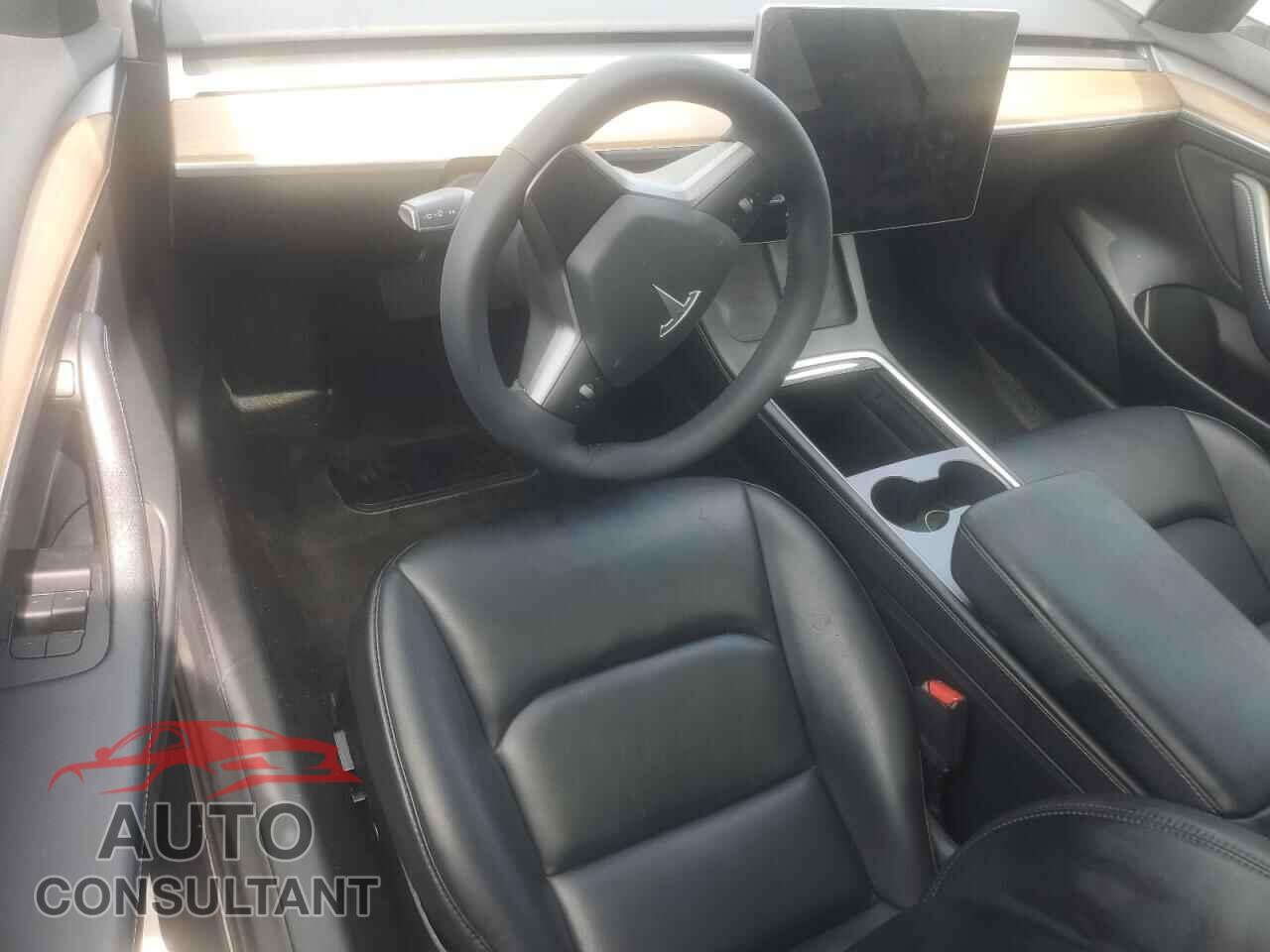 TESLA MODEL 3 2023 - 5YJ3E1EA0PF447672