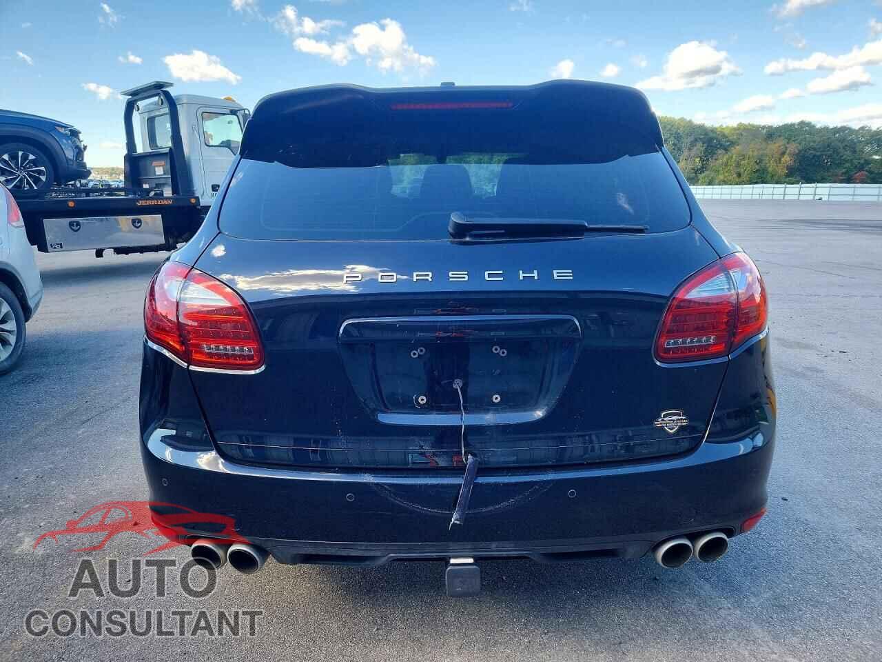 PORSCHE CAYENNE 2012 - WP1AC2A2XCLA80335