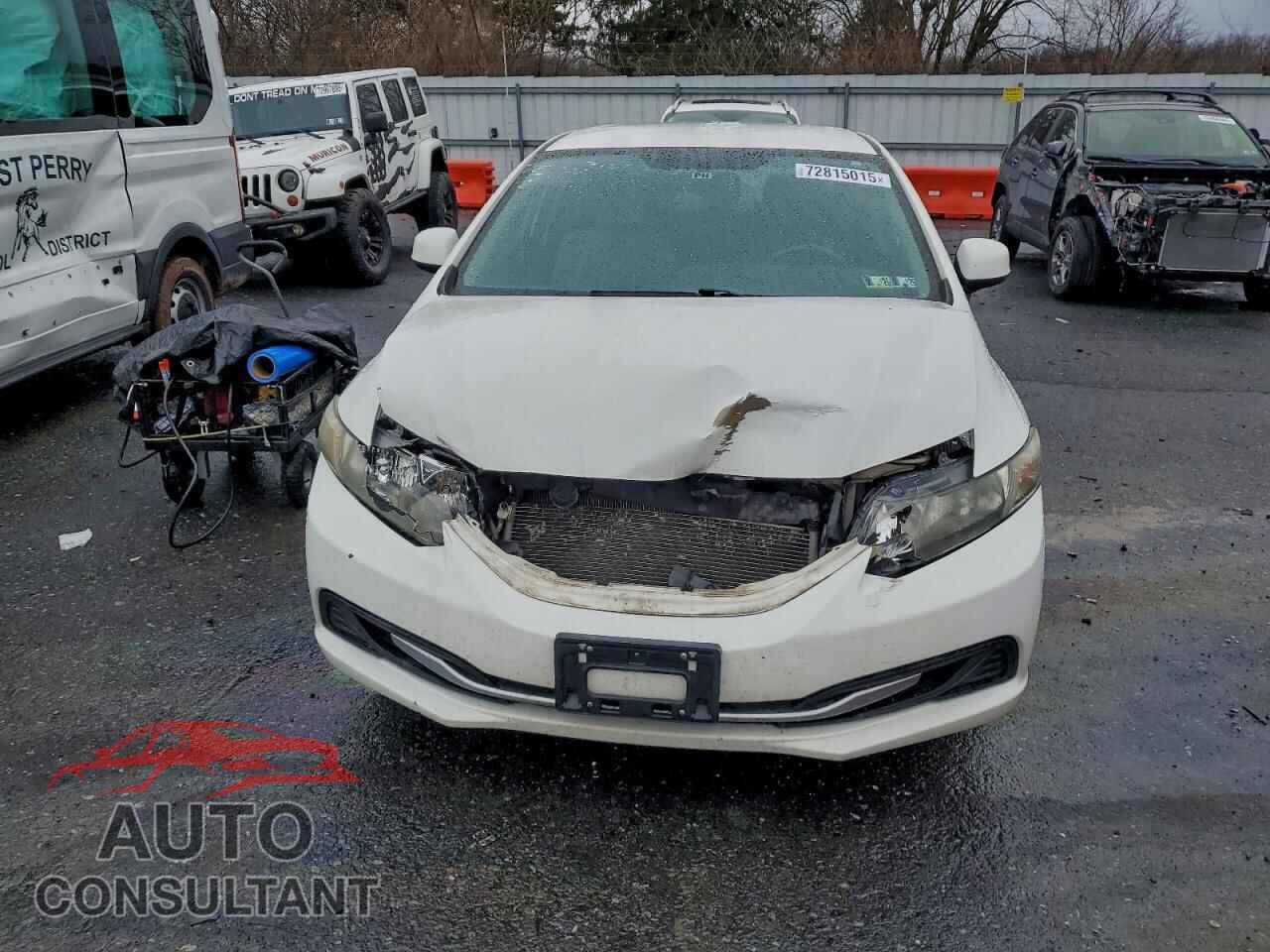 HONDA CIVIC 2013 - 2HGFB2F55DH561090