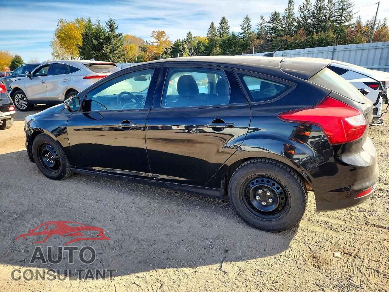 FORD FOCUS 2014 - 1FADP3K2XEL267462